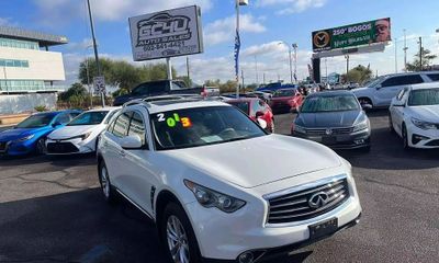 2013 Infiniti FX37