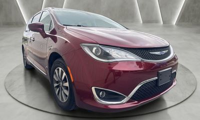 2020 Chrysler Pacifica Touring L Plus