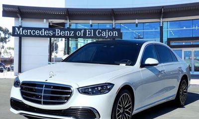 2024 Mercedes-Benz S-Class