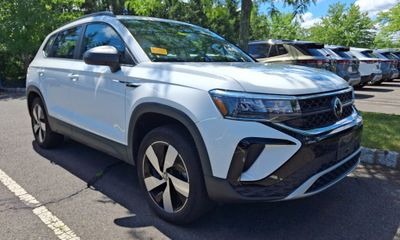 2023 Volkswagen Taos 4Motion S