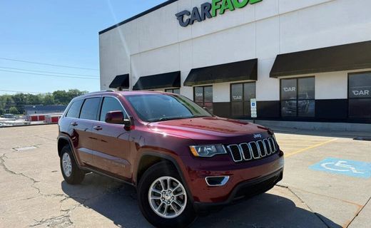 2019 Jeep Grand Cherokee Laredo