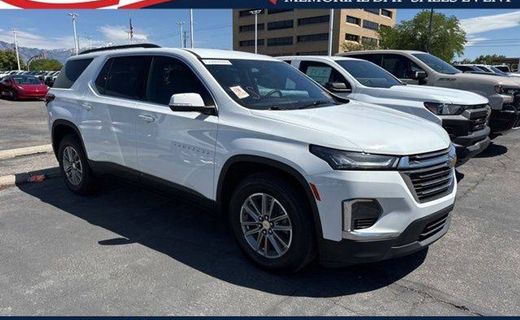 2023 Chevrolet Traverse LT