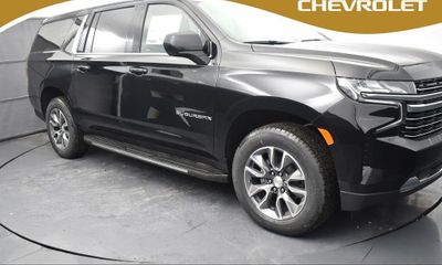 2022 Chevrolet Suburban LT