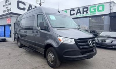 2022 Mercedes-Benz Sprinter 907 VS30