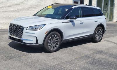 2025 Lincoln Corsair Reserve