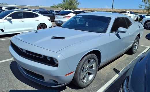 2020 Dodge Challenger SXT