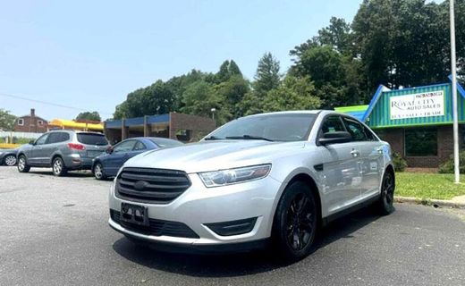 2016 Ford Taurus SEL