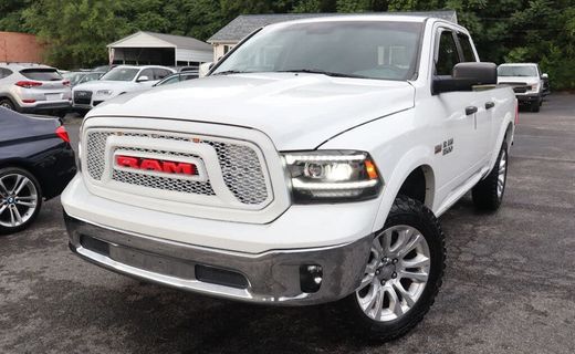 2015 Ram 1500 SLT