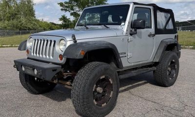 2012 Jeep Wrangler Sport