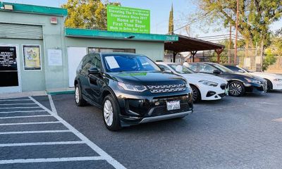 2020 Land Rover Discovery Sport SE