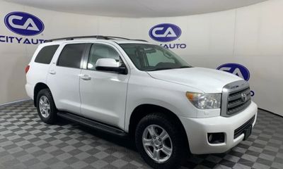 2017 Toyota Sequoia SR5 Grade