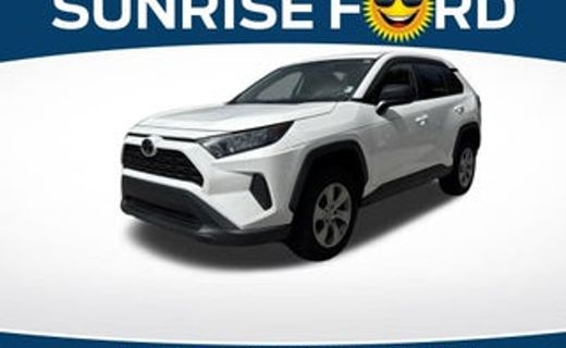 2022 Toyota RAV4 LE