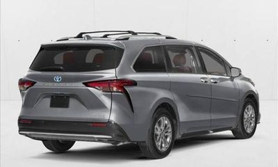 2026 Toyota Sienna Platinum
