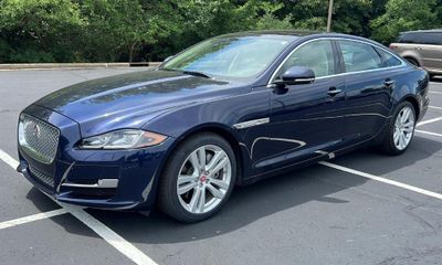 2016 Jaguar XJ XJL Portfolio