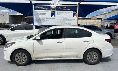 2018 Kia RIO LX S