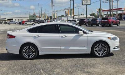2018 Ford Fusion Titanium Platinum HEV