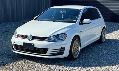 2016 Volkswagen Golf GTI 2 0T Base