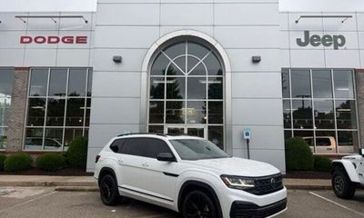 2023 Volkswagen Atlas 4Motion SEL R