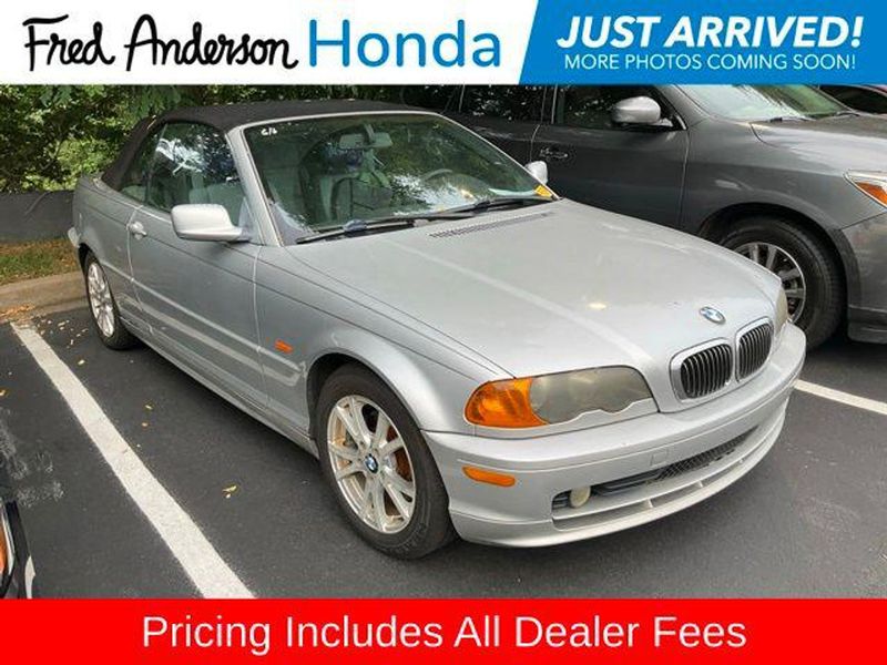 2001 Bmw 325ci — a typically priced live listing