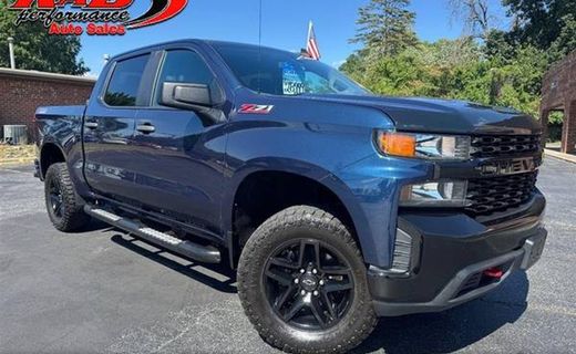 2020 Chevrolet Silverado Trail Boss Custom