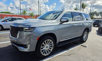 2024 Cadillac Escalade Premium Luxury