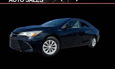2016 Toyota Camry Hybrid