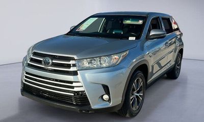 2019 Toyota Highlander LE Plus