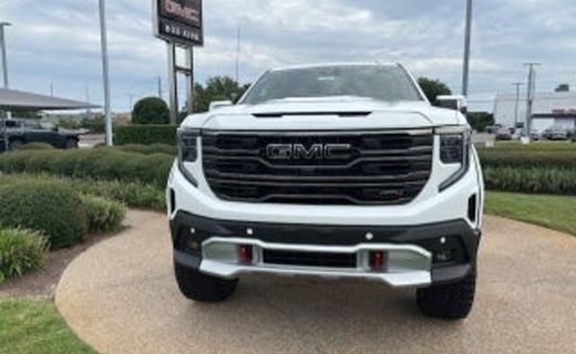 2025 GMC Sierra AT4