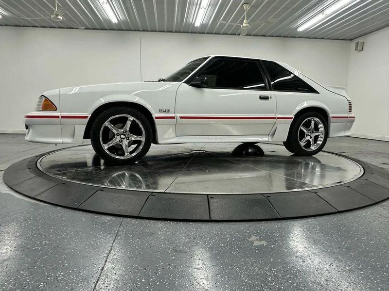 1991 Ford Mustang — a typically priced live listing