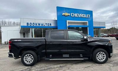 2021 Chevrolet Silverado LT 2FL