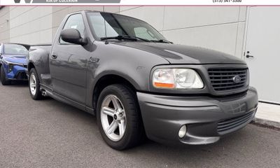 2004 Ford F-150 Heritage Classic Flareside