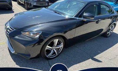 2017 Lexus IS 300