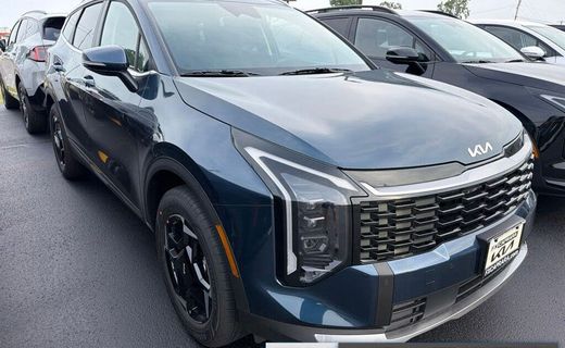 2027 Kia Sportage EX