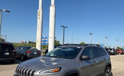2018 Jeep Cherokee Trailhawk