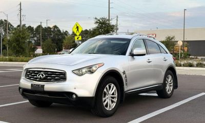 2011 Infiniti FX50 Base