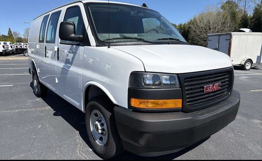 2025 GMC Savana 2500