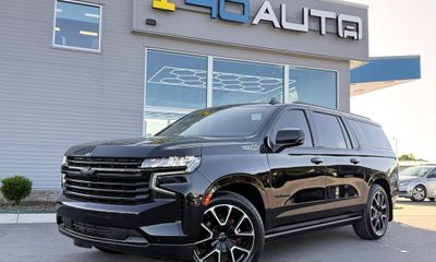 2022 Chevrolet Suburban High Country