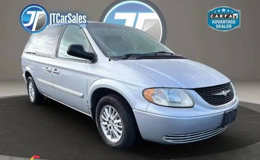 2004 Chrysler Town AND Country Touring