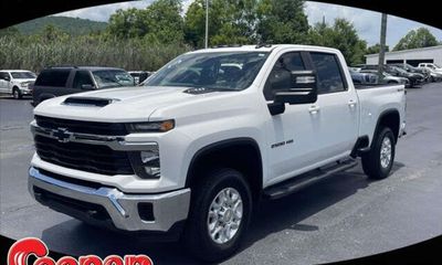 2024 Chevrolet Silverado HD LT