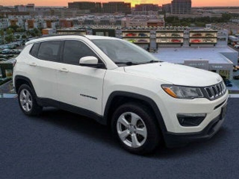 2018 Jeep Compass — a typically priced live listing