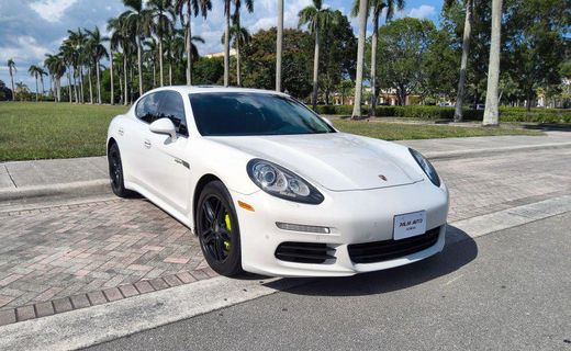 2016 Porsche Panamera S E Hybrid