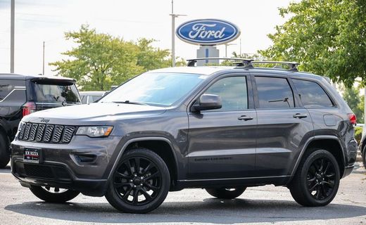 2017 Jeep Grand Cherokee Laredo