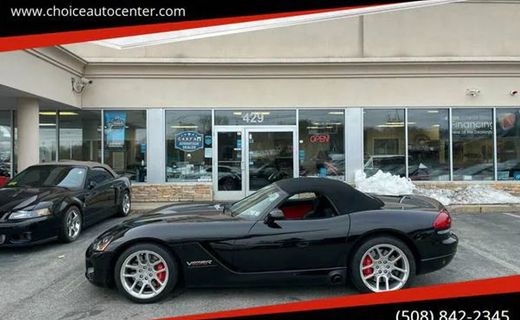 2004 Dodge Viper