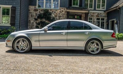 2005 Mercedes-Benz E-Class E55 AMG