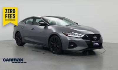 2023 Nissan Maxima SR