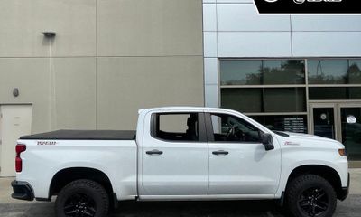 2019 Chevrolet Silverado Trail Boss Custom