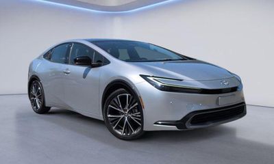2023 Toyota Prius LE