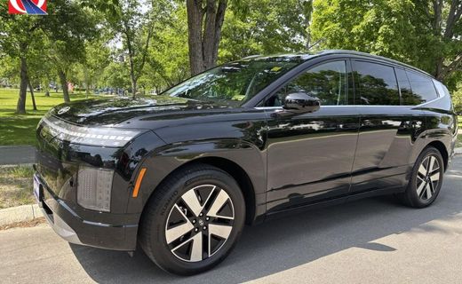 2026 Hyundai Ioniq 9 SEL