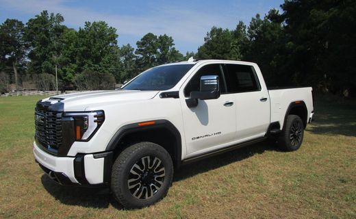2024 GMC Sierra HD Denali Ultimate