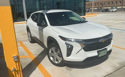 2024 Chevrolet Trax LS